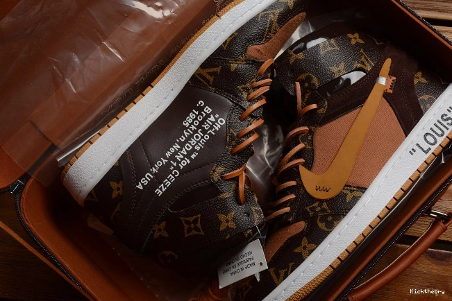 Kicktheory AJ1 x 1 AQ0818-158 Jordan Air OW Off-Louis 0702